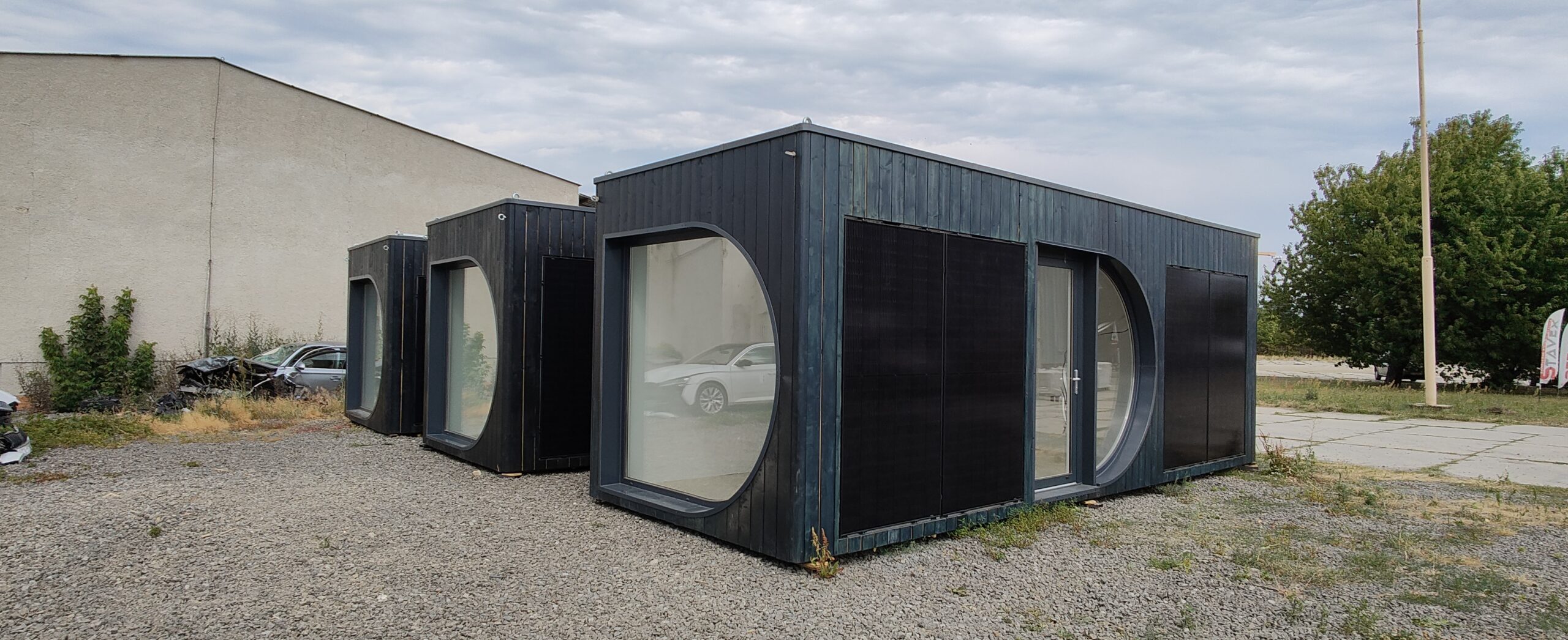 Casa prefabricada Casa compacta off-grid BOX XL, 37,5 m² de Ecocapsule