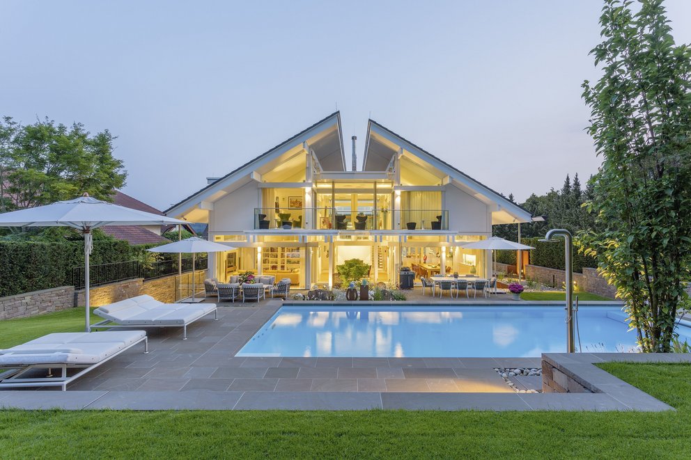 Casa prefabricada Villa acristalada ART 6 de madera y vidrio de Huf Haus