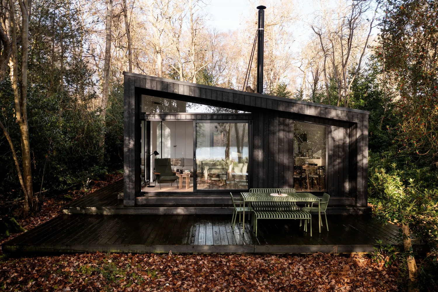 Casa prefabricada Casa modular de madera Hytti, 81 m² de Koto