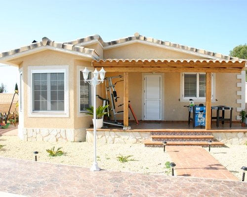Casa prefabricada Modelo Mediterráneo E 120m² de Miñarro y García