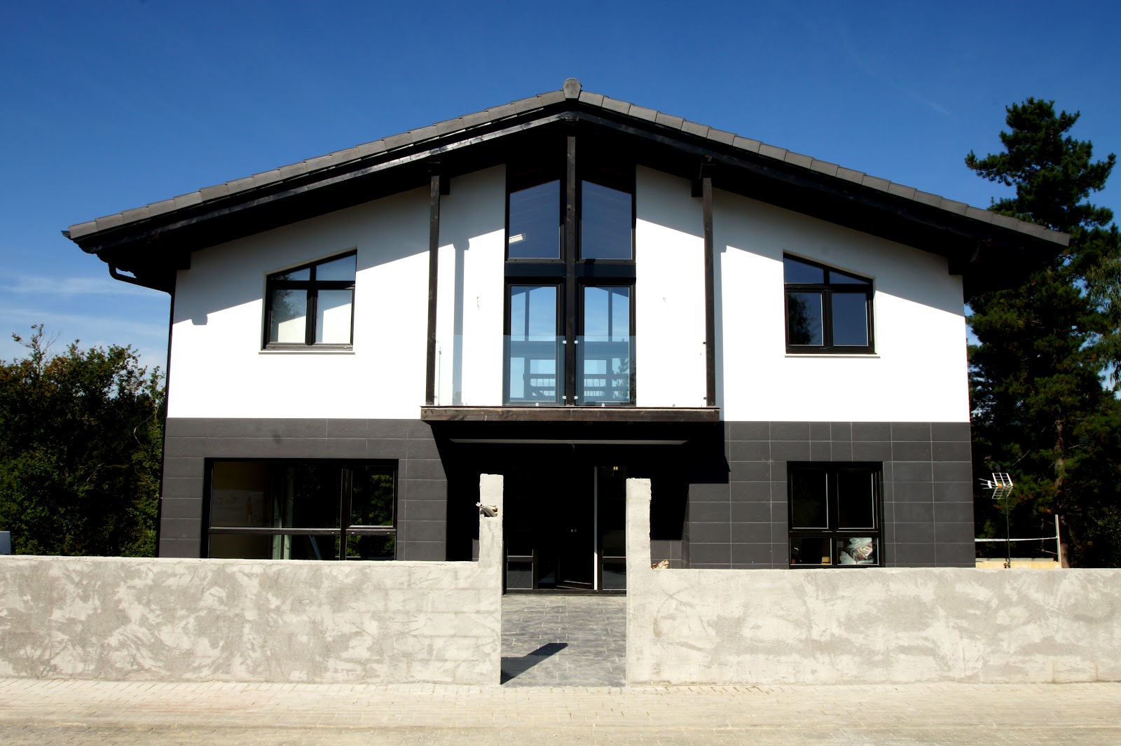 Casa prefabricada Casa Toni de entramado ligero (240 m²) de Ekoetxea