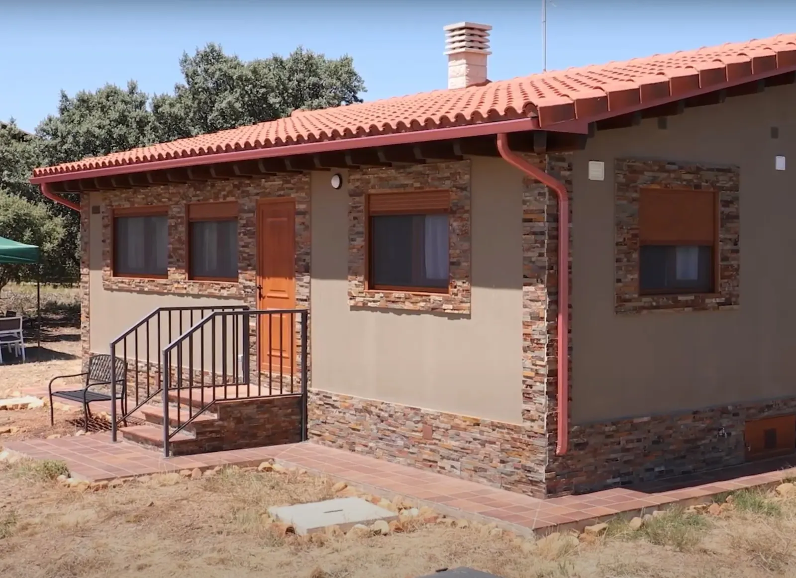 Casa prefabricada Sierra de Gredos construida en Segovia de Grupo Eurocasa