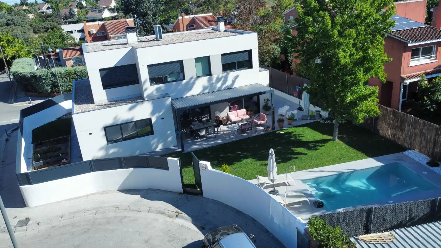 Casa prefabricada Casa de hormigón en Astilleros 210 m² de La Casa de Hormigón
