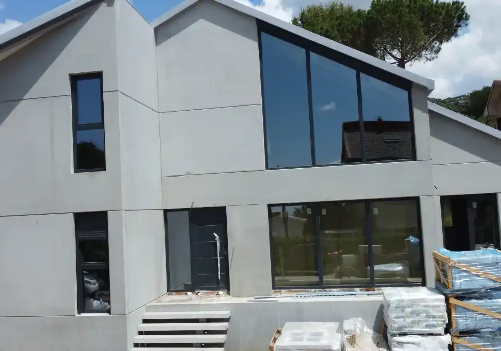 Casa prefabricada Casa de hormigón en Hoyo de Manzanares 180 m² de La Casa de Hormigón