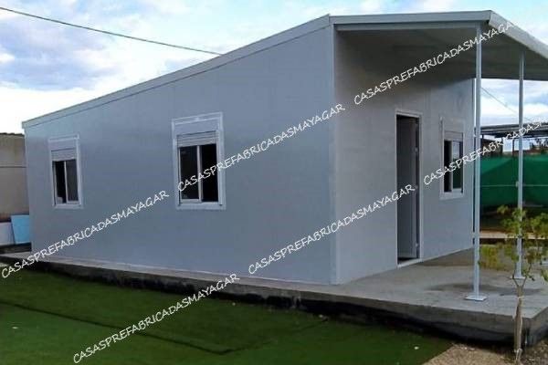 Casa prefabricada Casa Sandwich Modelo Dos Hermanas 215 de Mayagar