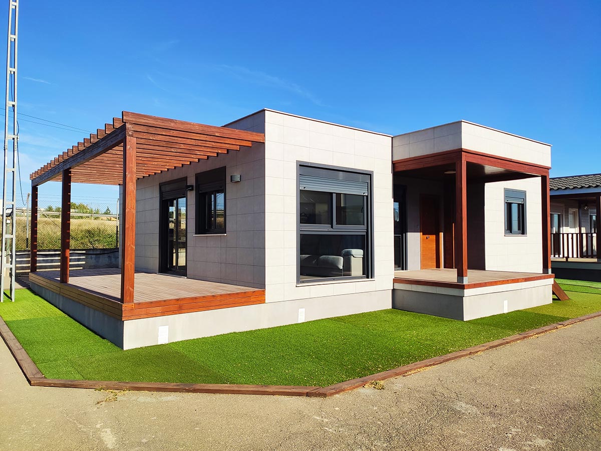 Casa prefabricada Casa de madera de 118 m² de Ruicasa